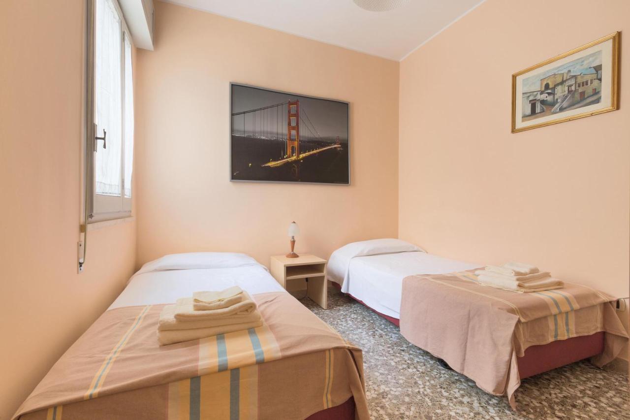 B&B Prima O Poi Parabita Dış mekan fotoğraf