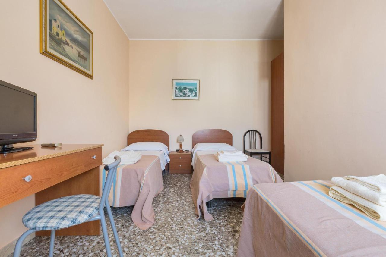 B&B Prima O Poi Parabita Dış mekan fotoğraf